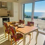 Bella Vista 180grad Fantastischer Meerblick & Pool Apartment *